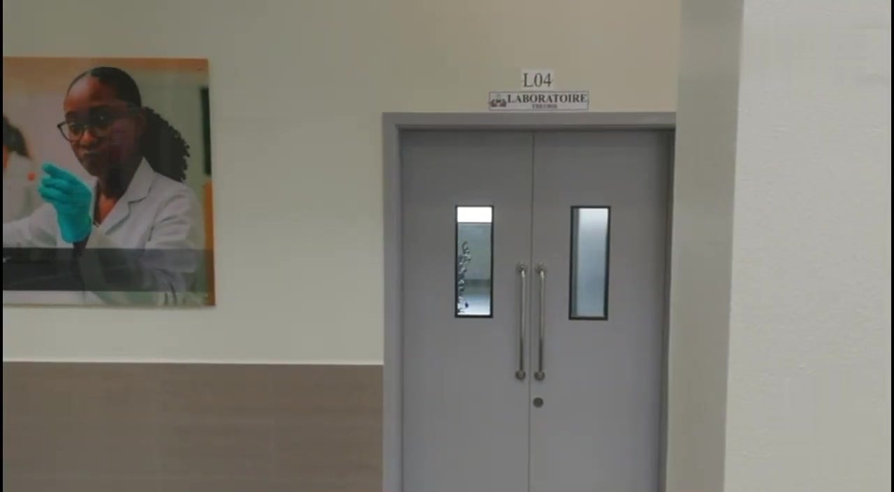 Une salle de travail du bâtiment des sciences